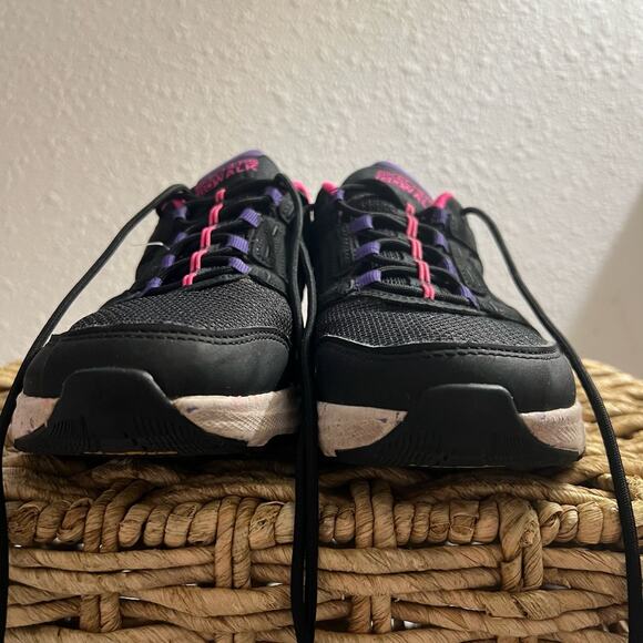 Skechers, Women's Size 7.5, Black and pink, Go Walk Ultra Go, Air Cooled - Picture 3 of 16